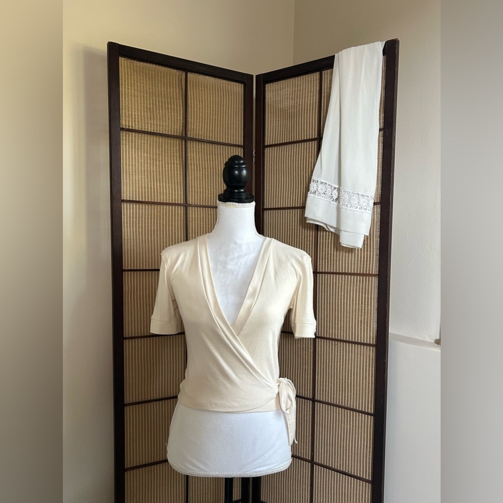 American Eagle Wrap Top